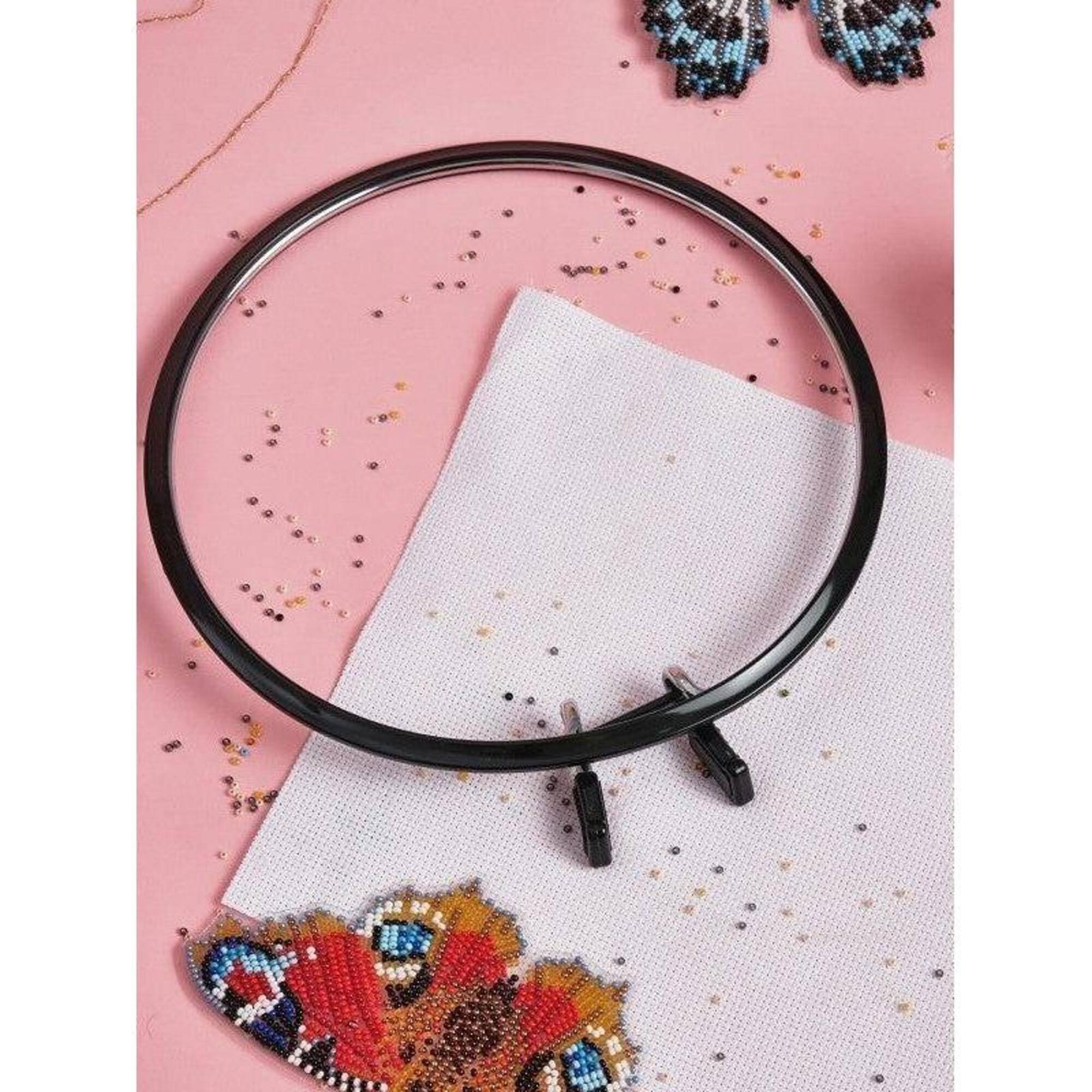Nurge 8" Spring Metal Embroidery Hoop